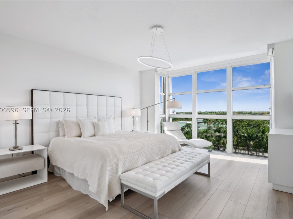 apartamentos en venta en Ocean Club Lake Villa Three