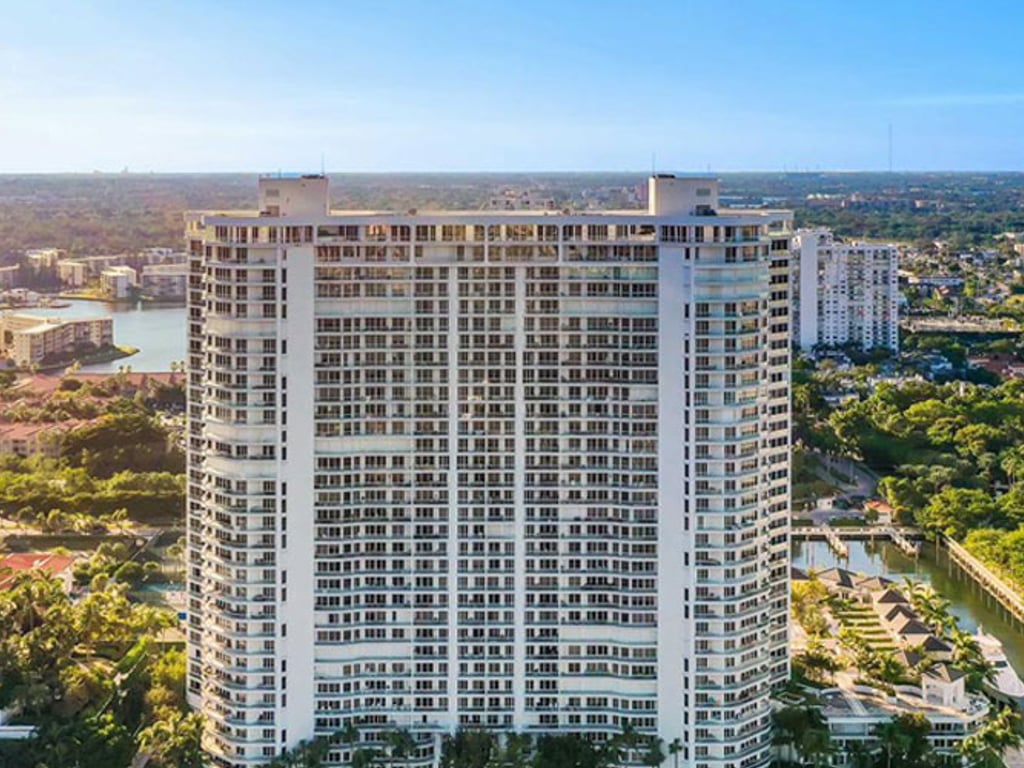 Condos for sale at Bella Mare