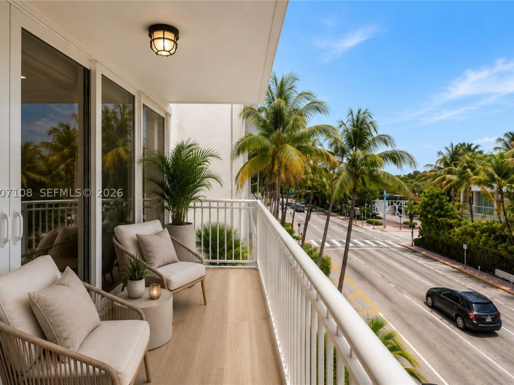 apartamentos a venda no Collins Park