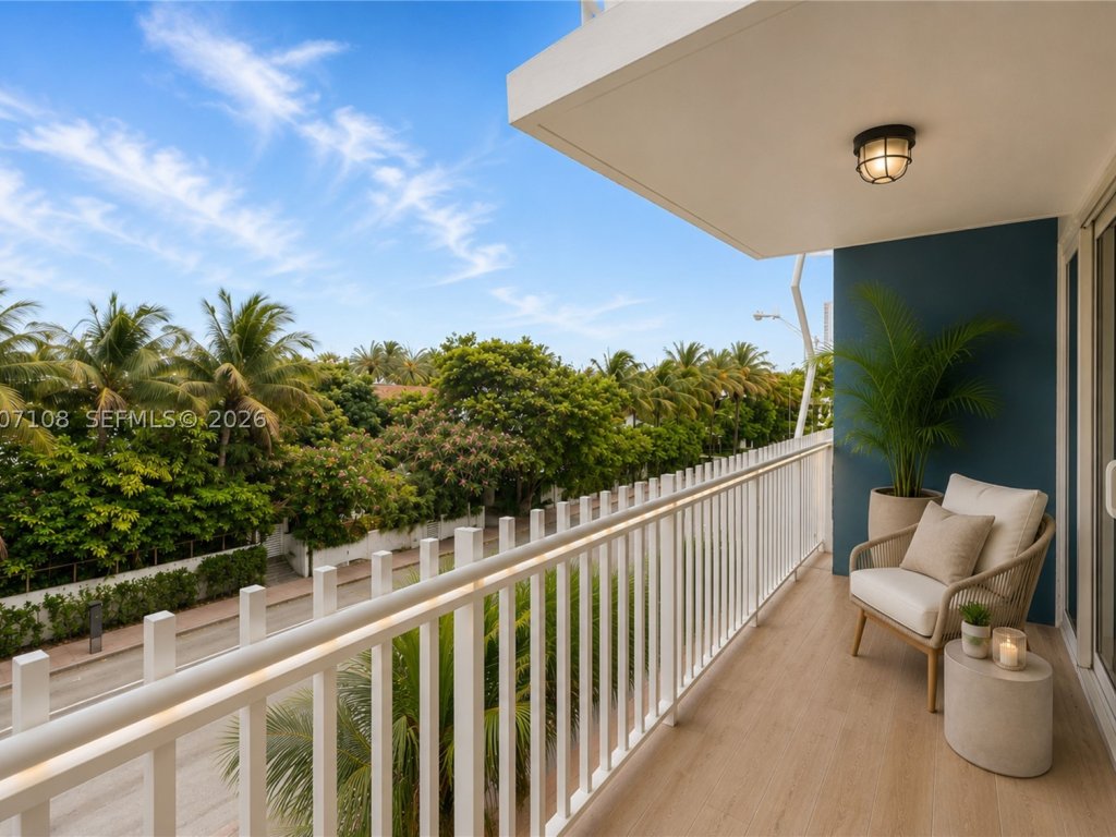 apartamentos a venda no Collins Park