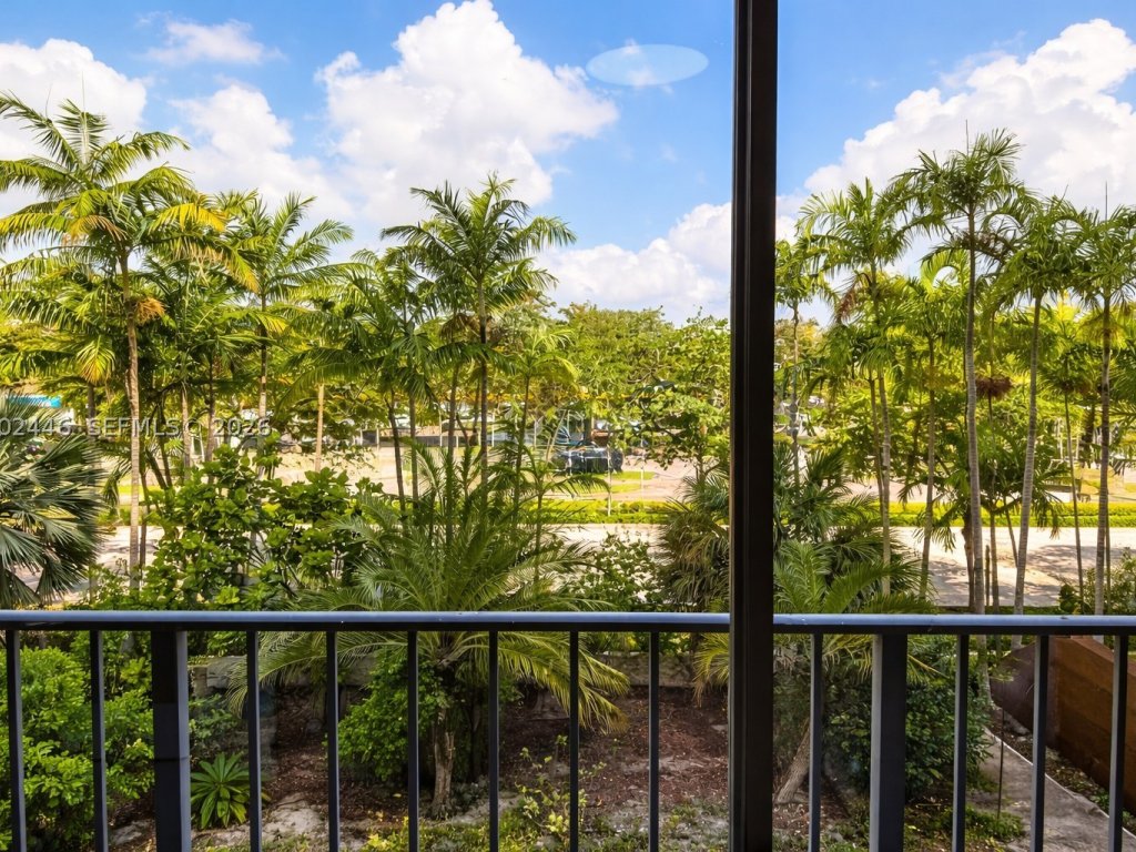 apartamentos en venta en Palms of Key Biscayne