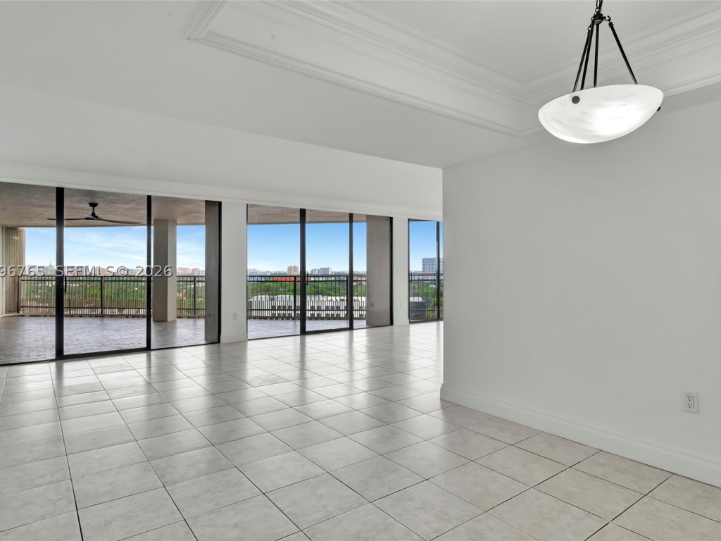 apartamentos a venda no Yacht Harbour