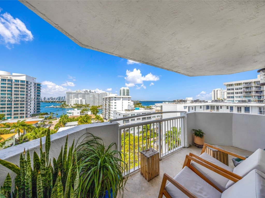 apartamentos en venta en Bayview Plaza