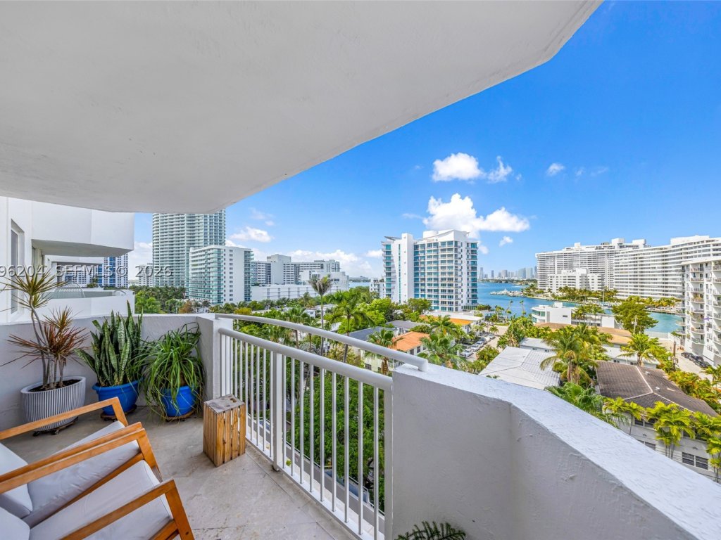 apartamentos en venta en Bayview Plaza