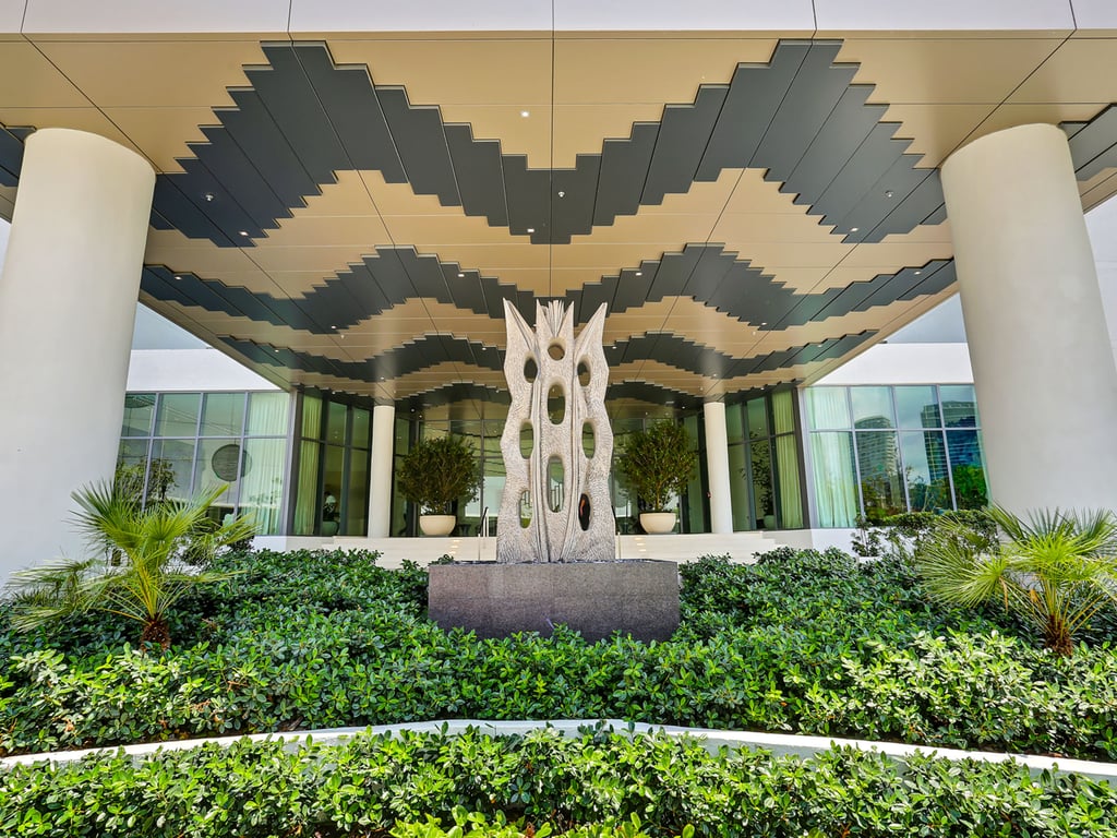Condo for sale at Paraiso Bay Miami