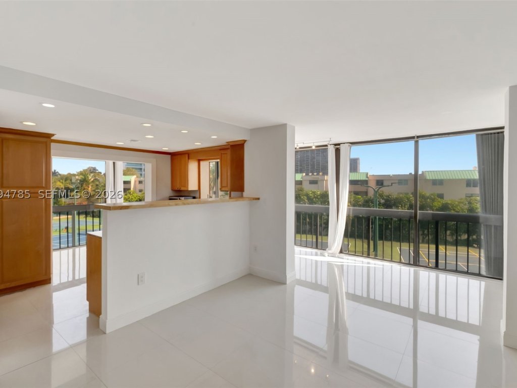 Condos for sale at Brickell Bay Club