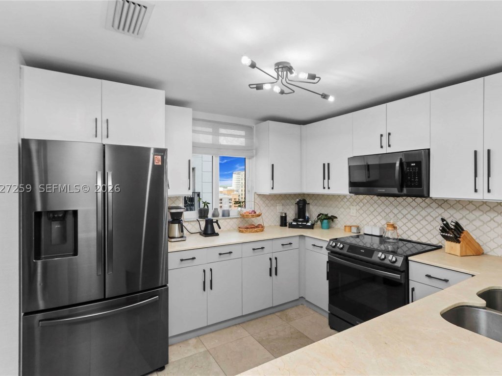 Condos for sale at Ten Aragon