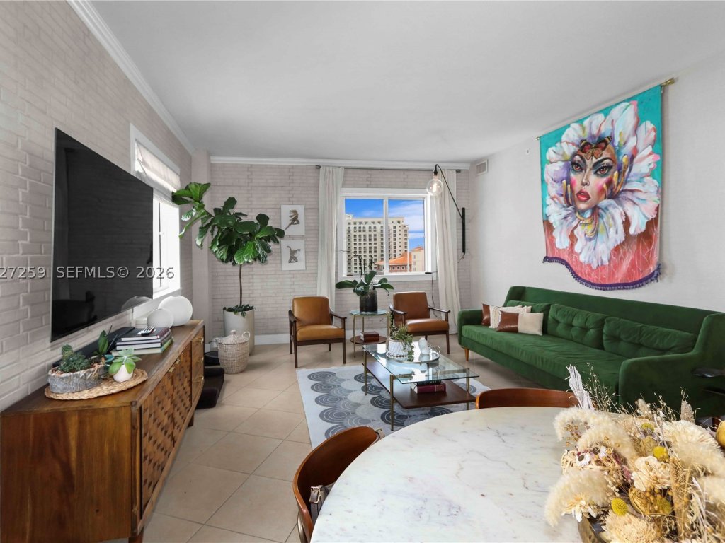 Condos for sale at Ten Aragon