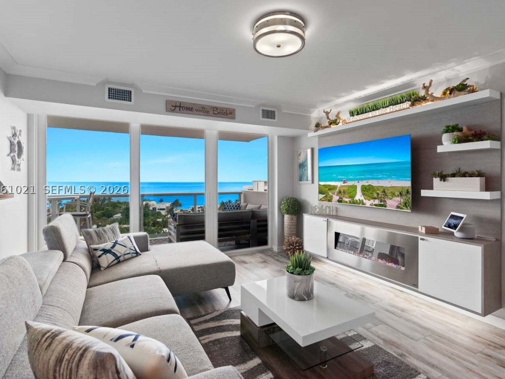 Condos for sale at Vantage View