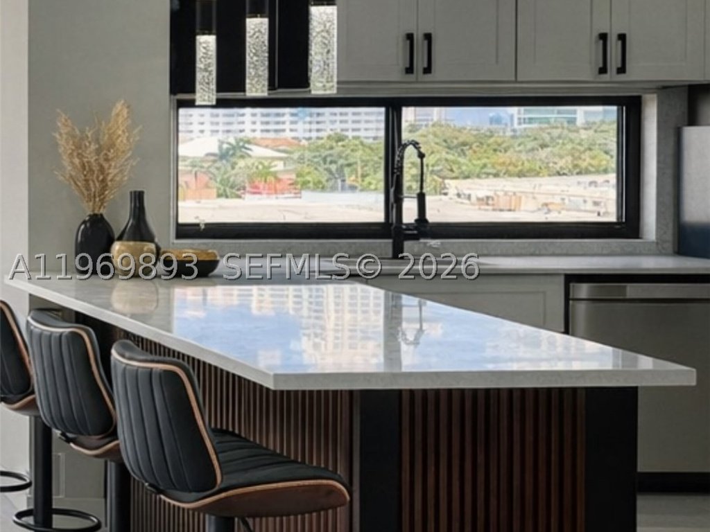 apartamentos en venta en Plaza of the Americas