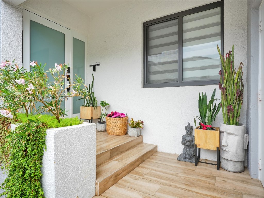 apartamentos en venta en Poinciana Island