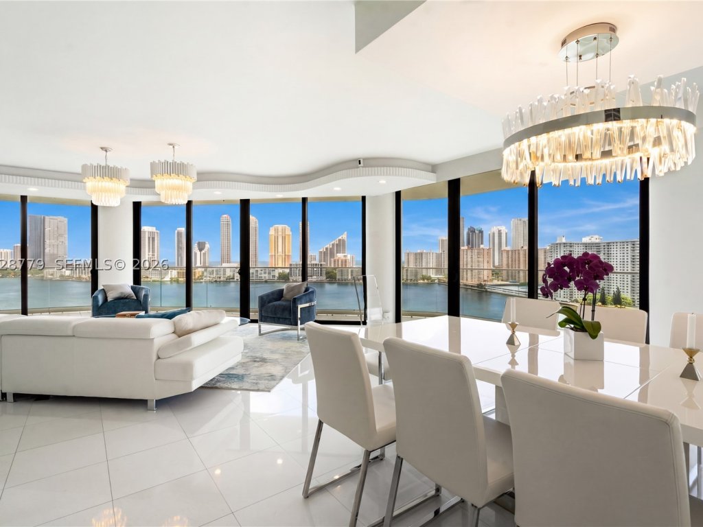 apartamentos a venda no Williams Island 2800
