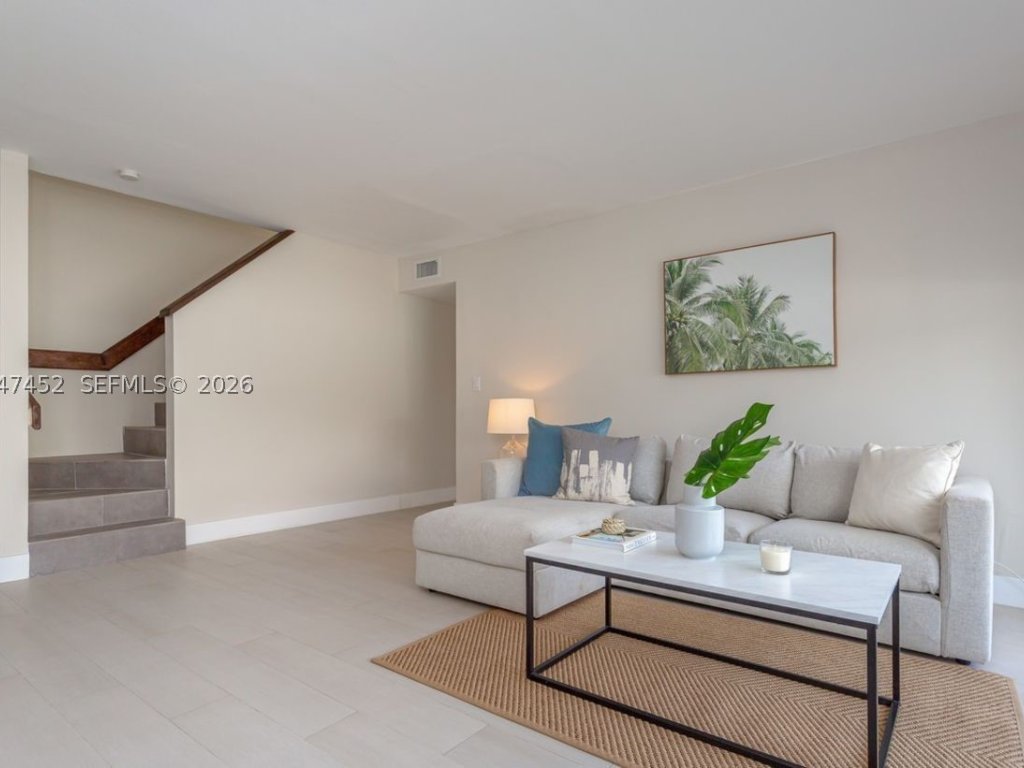 apartamentos en venta en Orduna Court