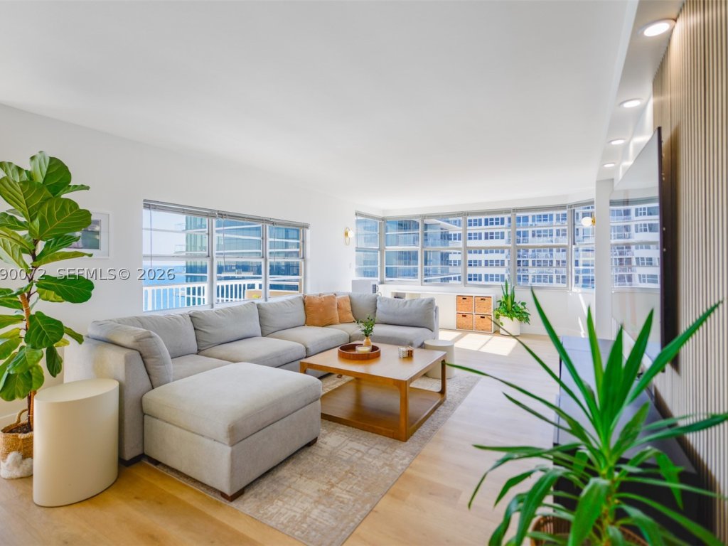 Condos for sale at The Hemispheres