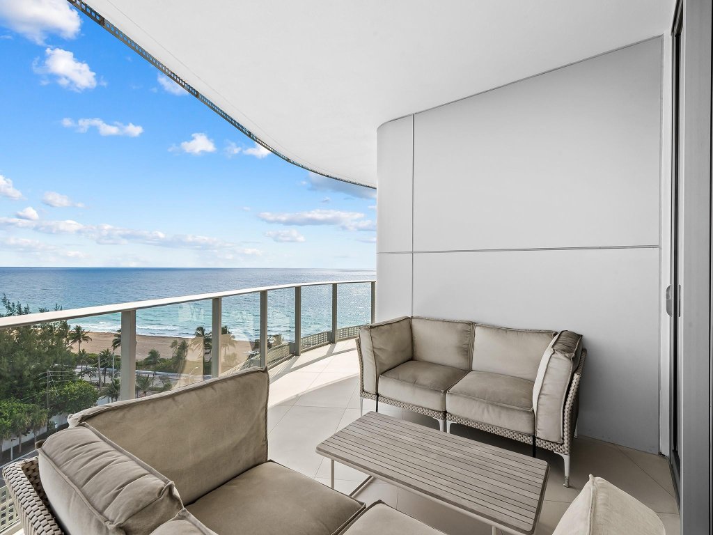 Condos for sale at Paramount Fort Lauderdale