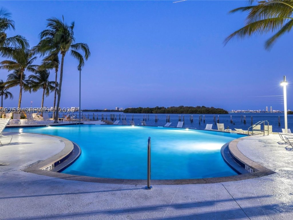 Condos for sale at Nirvana 1