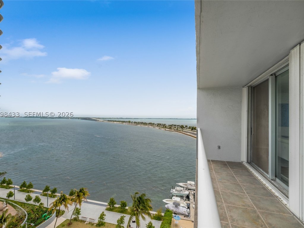 apartamentos en venta en Brickell Biscayne