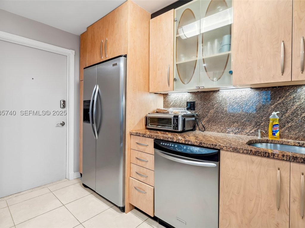 apartamentos a venda no Trafalgar Towers