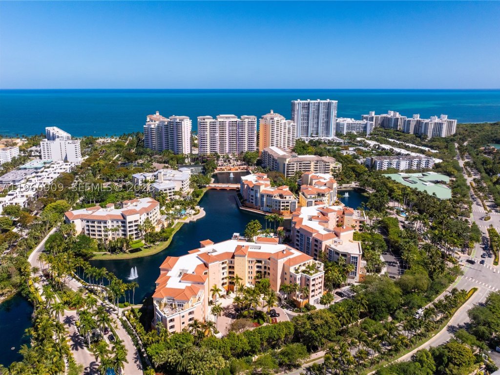 apartamentos en venta en Ocean Club Lake Tower