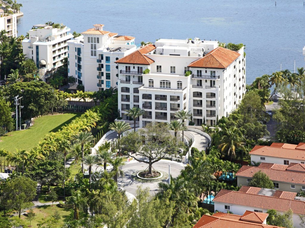 Condos for sale at Residences at Vizcaya