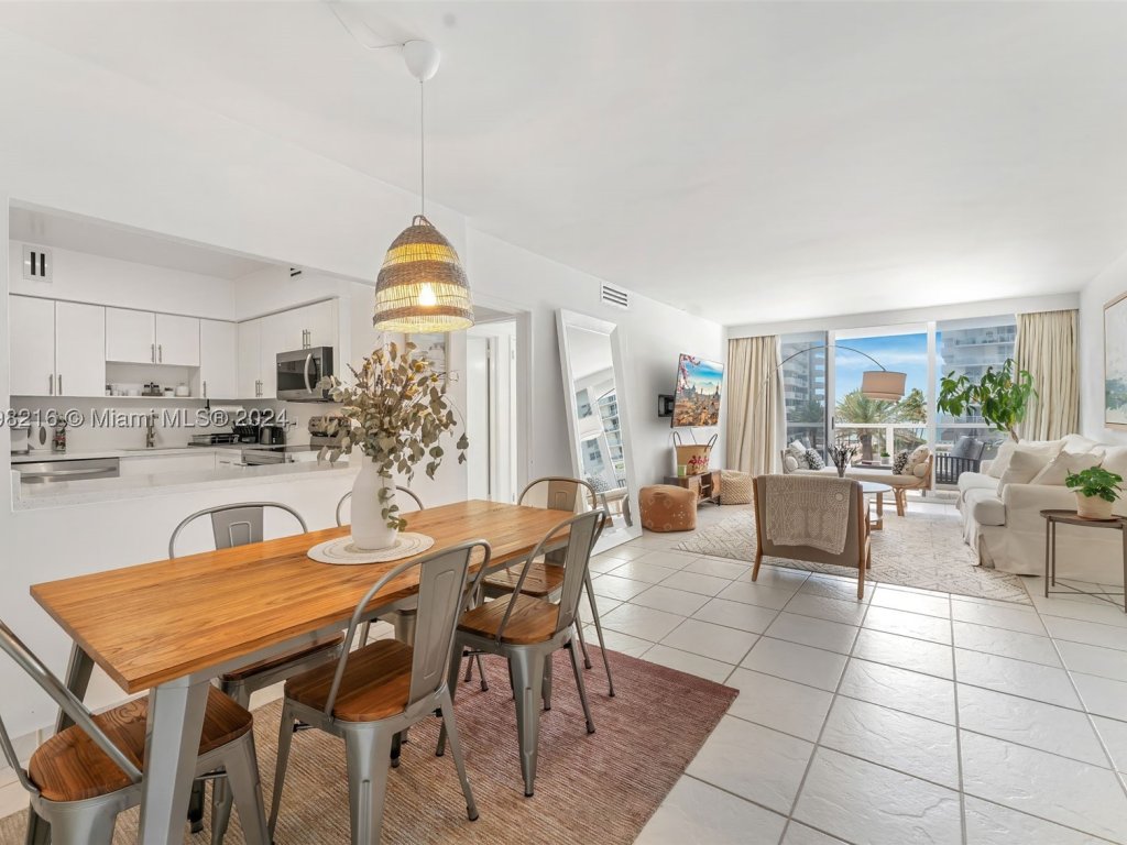 apartamentos en venta en Seacoast 5700