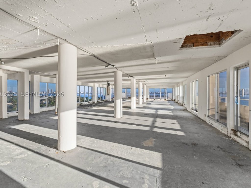 apartamentos en venta en Bayshore Yacht Tennis Club
