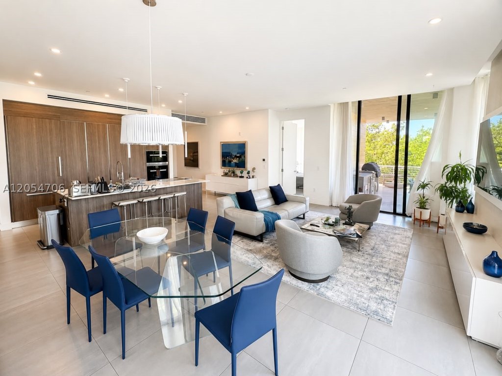 apartamentos en venta en 101 Key Biscayne
