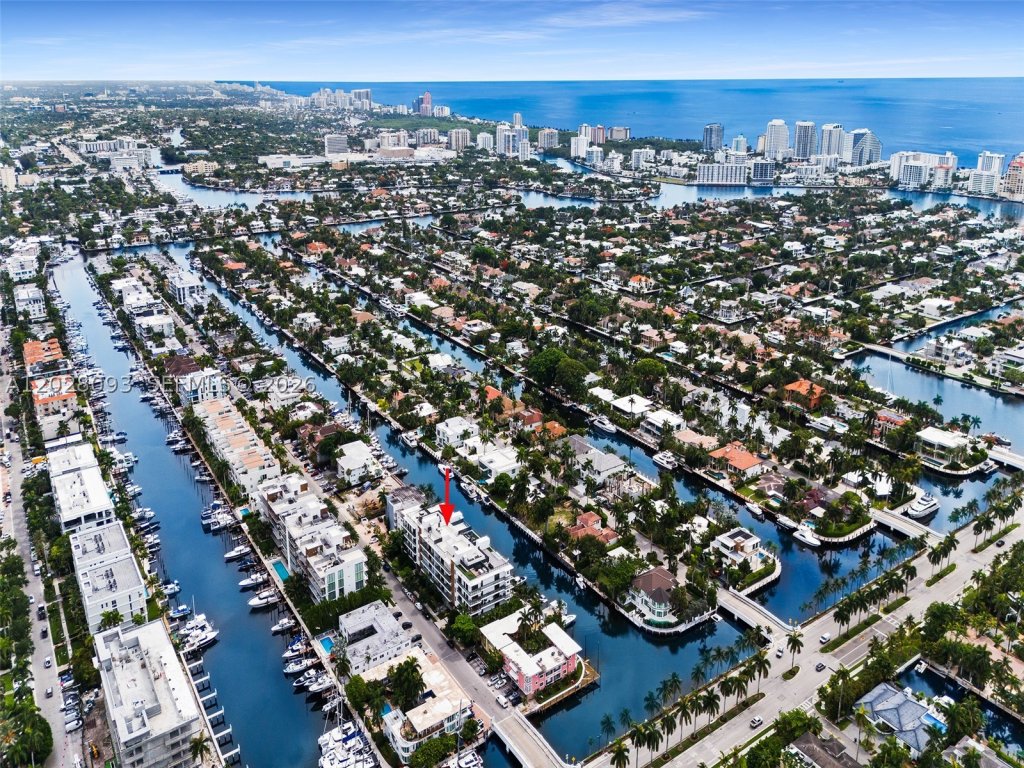Condos for sale at Aqualuna Las Olas