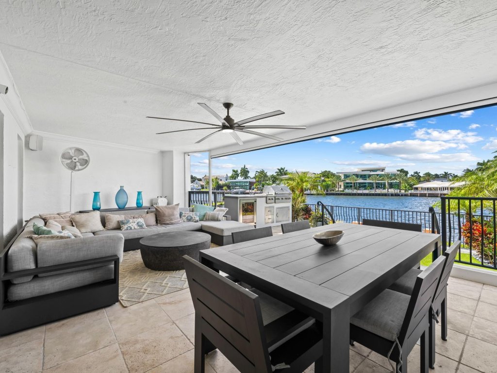 Condos for sale at La Cascade