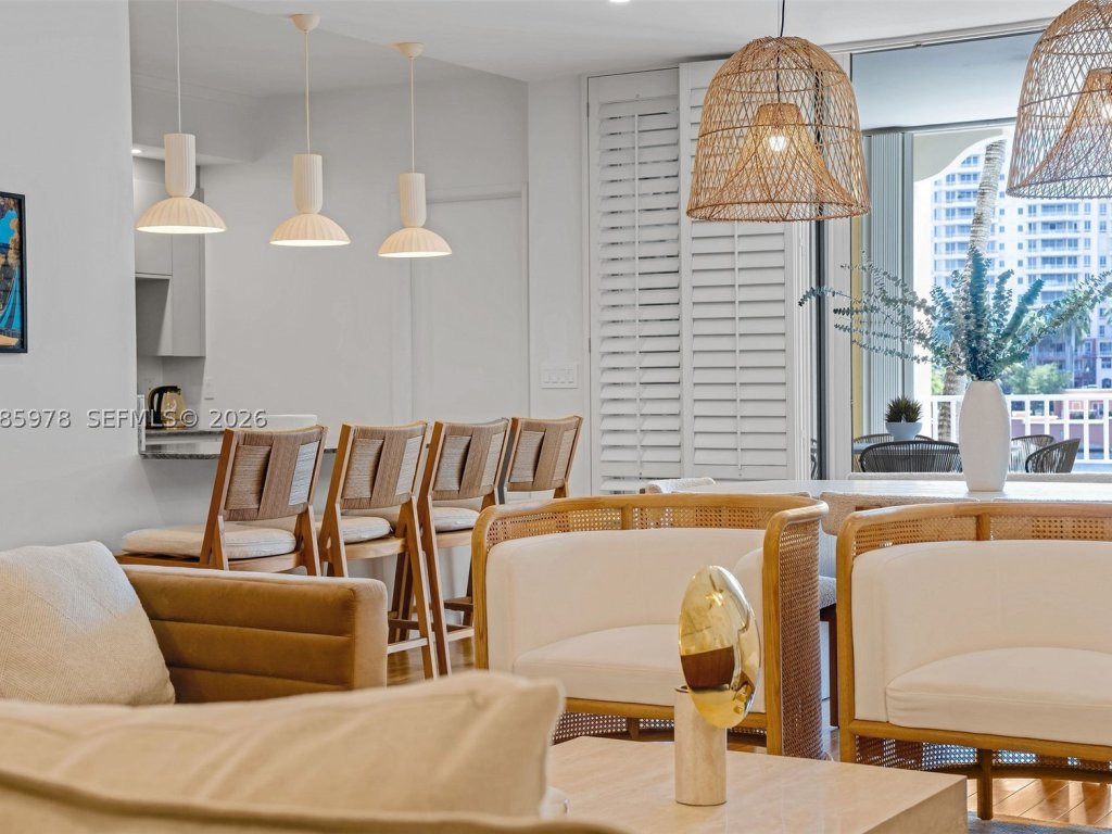apartamentos en venta en Ocean Club Lake Villa One