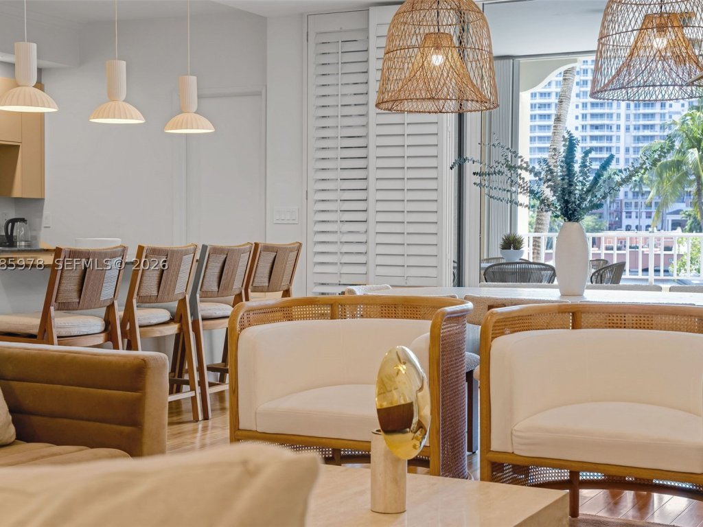 apartamentos en venta en Ocean Club Lake Villa One