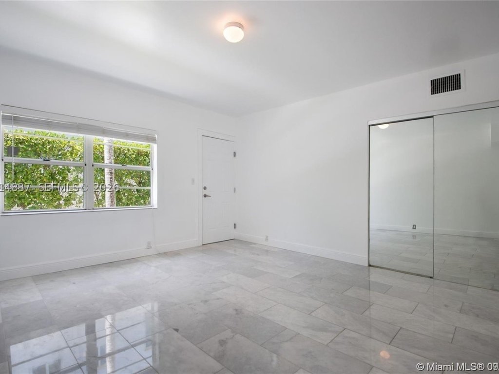 apartamentos en venta en Jefferson Condo
