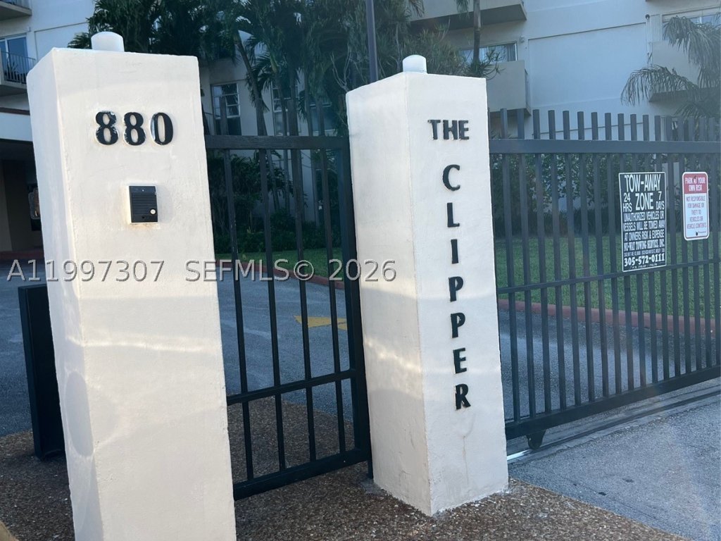 Condos for sale at Clipper
