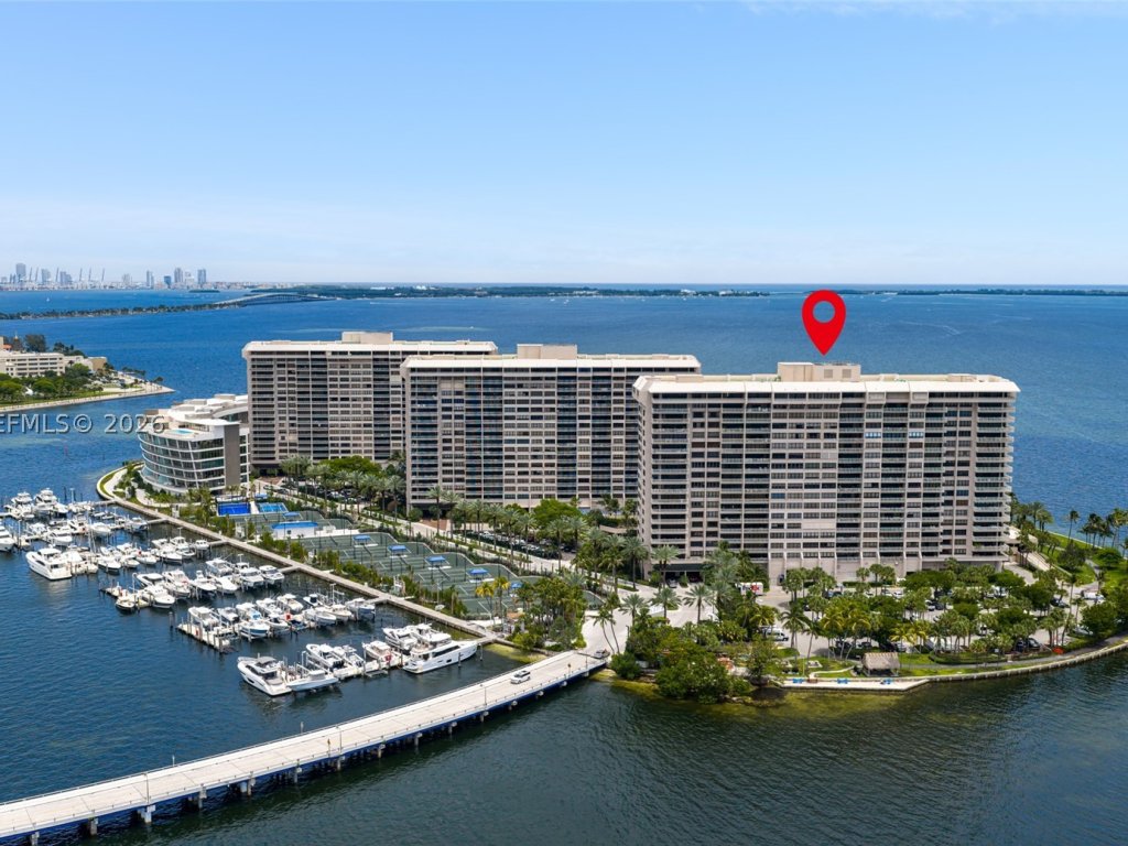 apartamento para alugar no Grove Isles Tower I