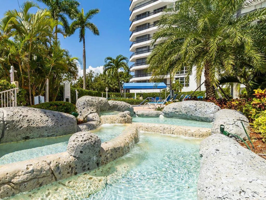 apartamentos en venta en Mystic Pointe 500