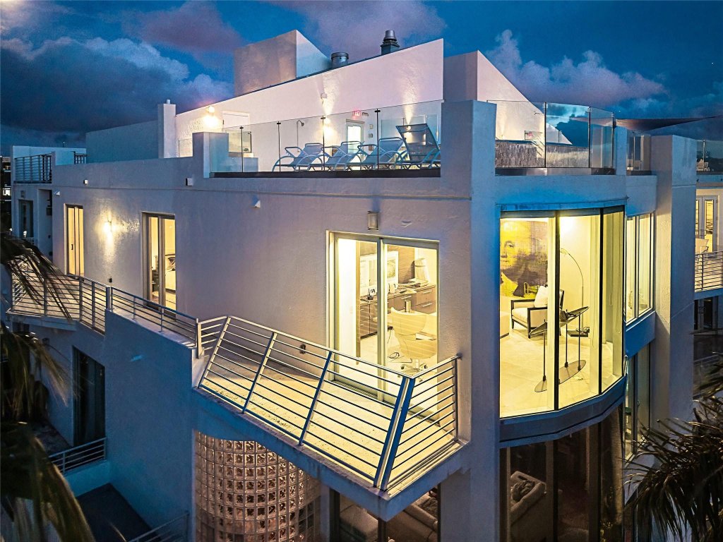 Condos for sale at Place Des Arts