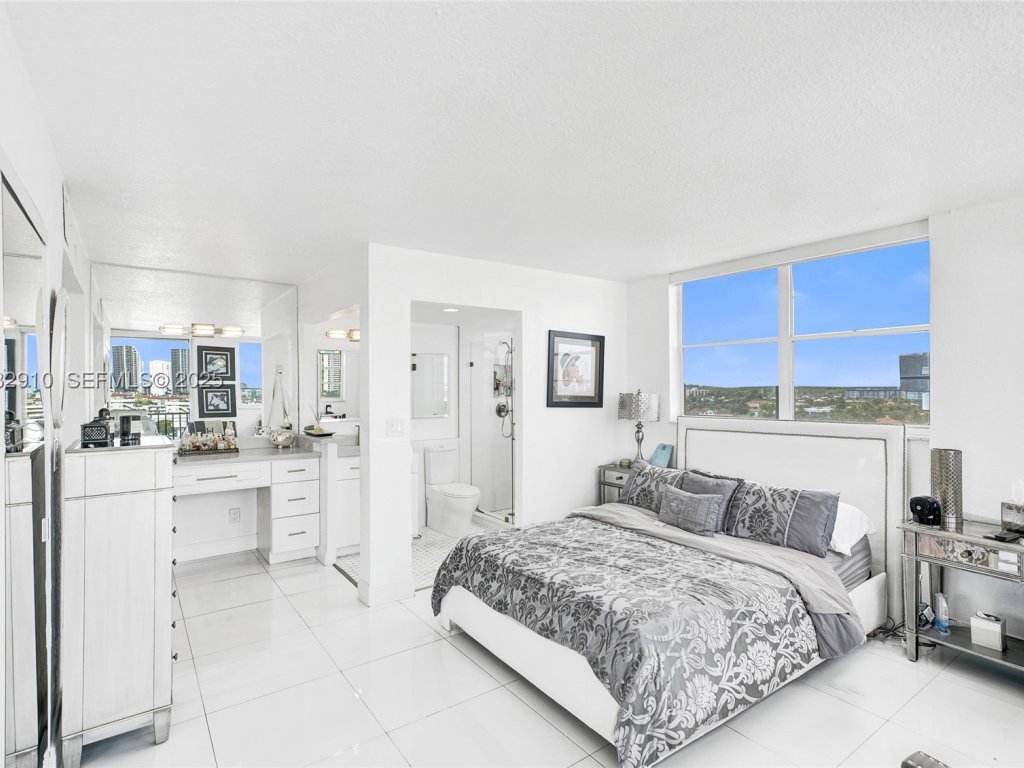 apartamentos en venta en Coral Isle East