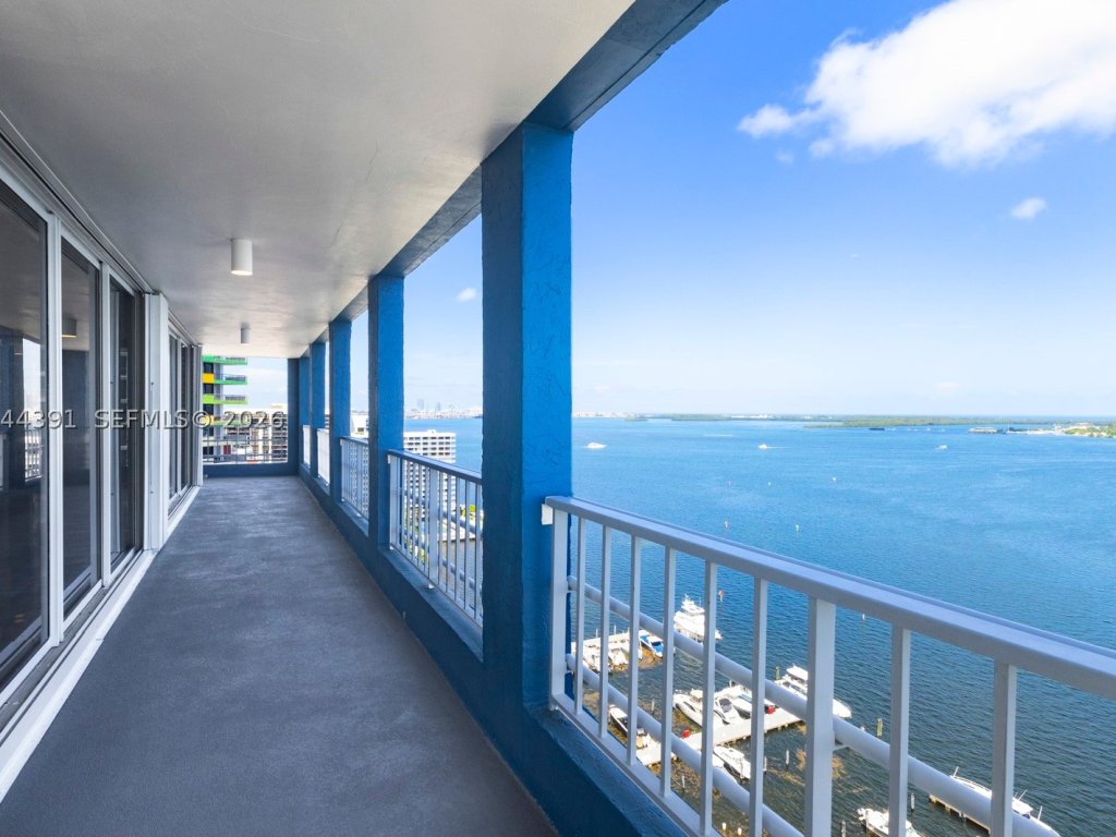 Condos for sale at Imperial at Brickell