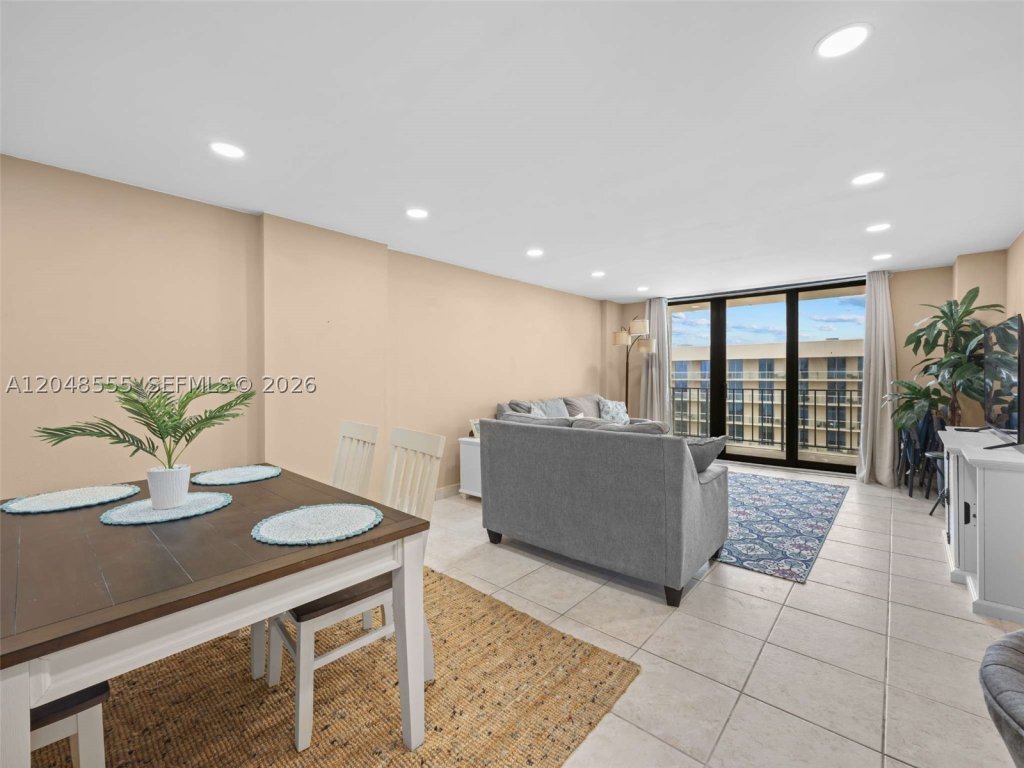 apartamentos a venda no Crystal Tower