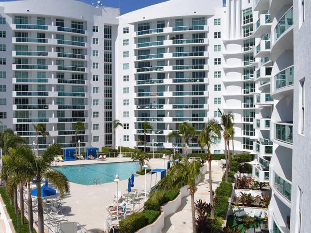 apartamento para alugar no 360 Condo Marina Residences West