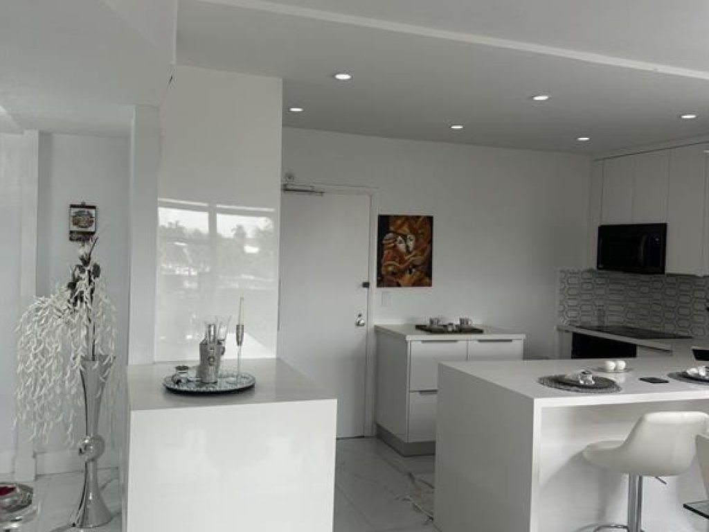 Condos for sale at Coral Ridge Towers South