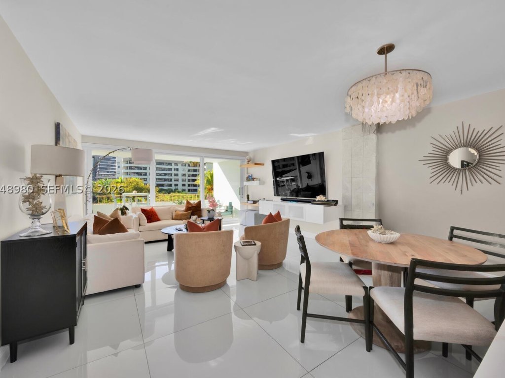apartamentos en venta en Commodore Club West