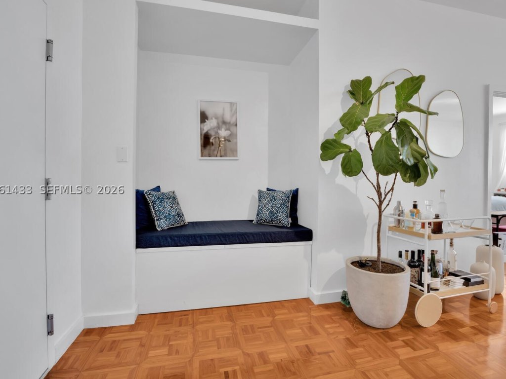 apartamentos en venta en Gables Waterway Towers
