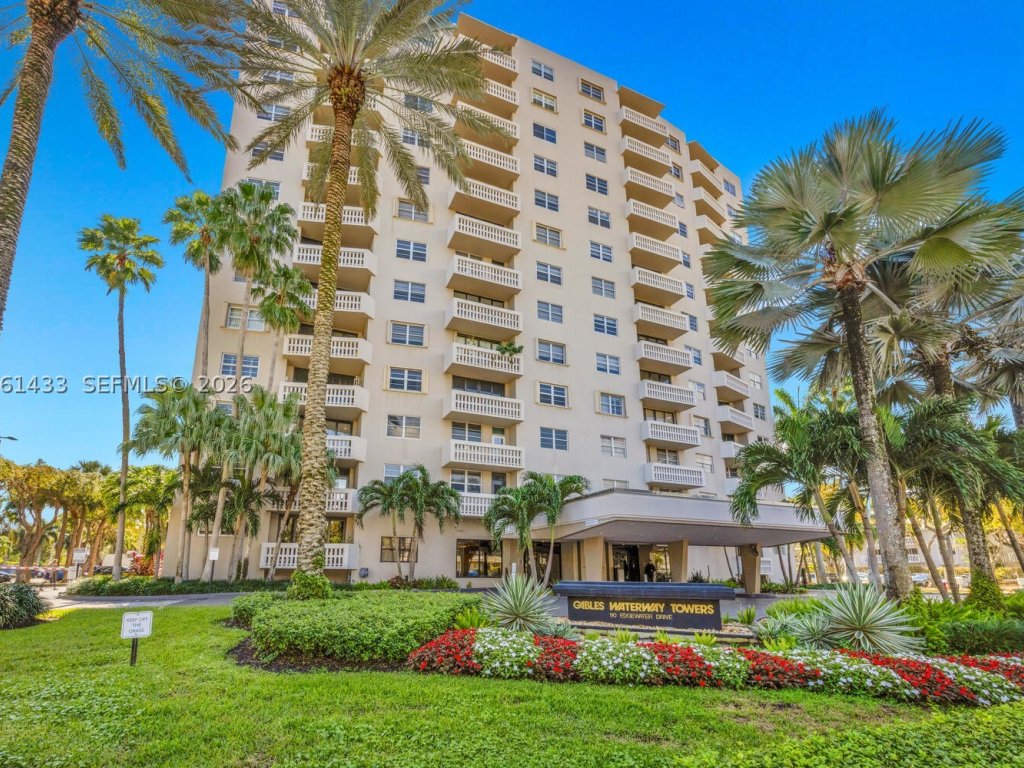 apartamentos en venta en Gables Waterway Towers