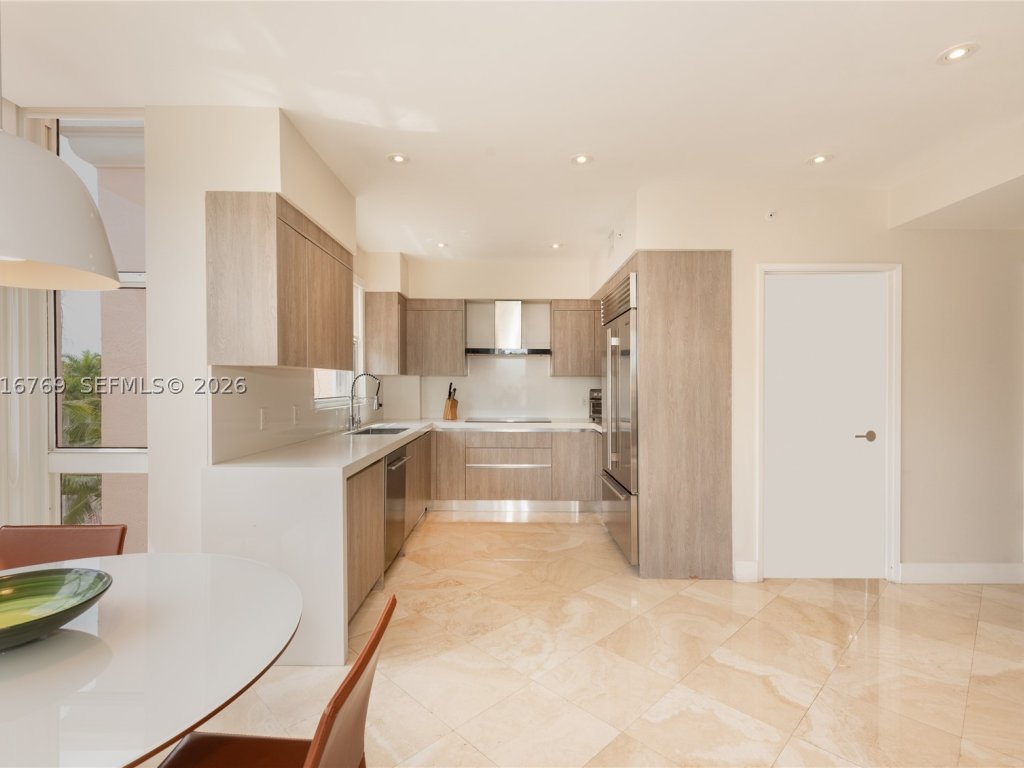 apartamentos en venta en Ocean Club Lake Villa Two