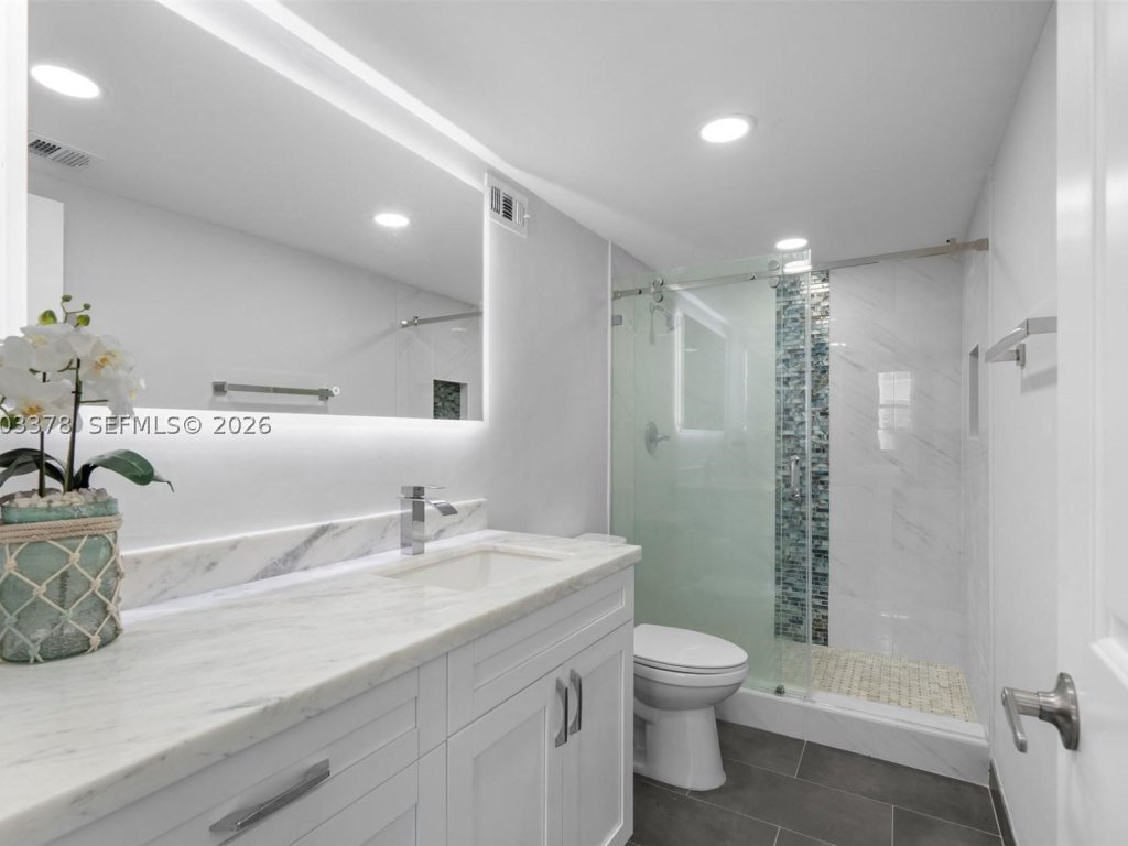 apartamentos a venda no The Wave Condo