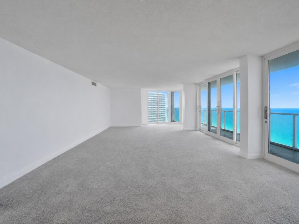 Condos for sale at Plaza East