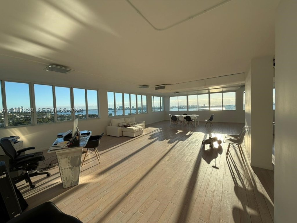 apartamentos en venta en Bayview Towers