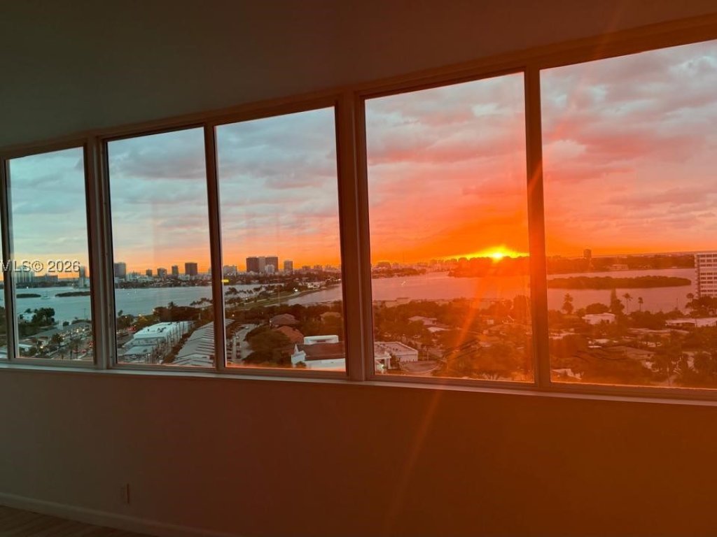 apartamentos en venta en Bayview Towers