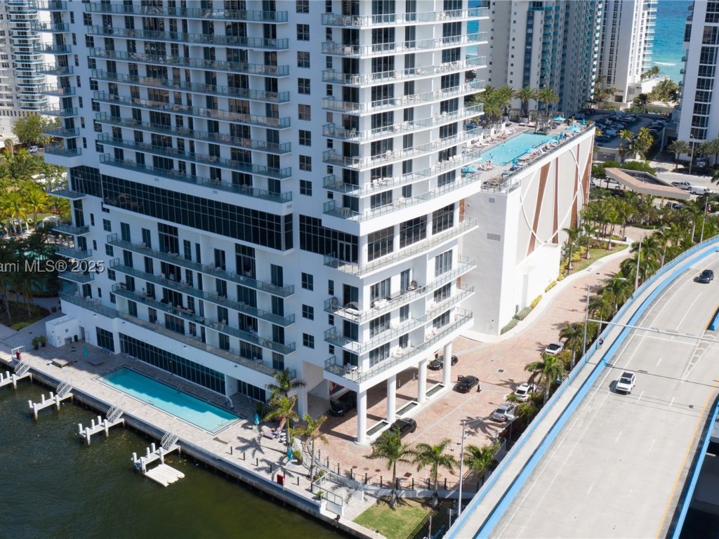 apartamentos a venda no Hyde Beach House